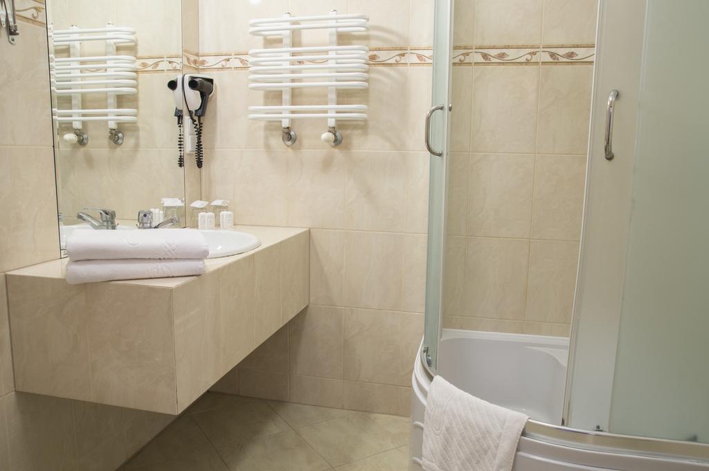 Hotel Mazurski Dworek Mikołajki Szoba fotó