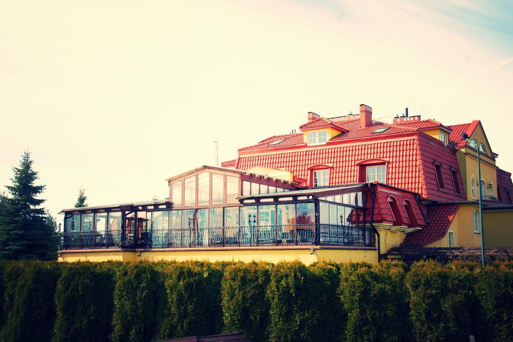 Hotel Mazurski Dworek Mikołajki Kültér fotó
