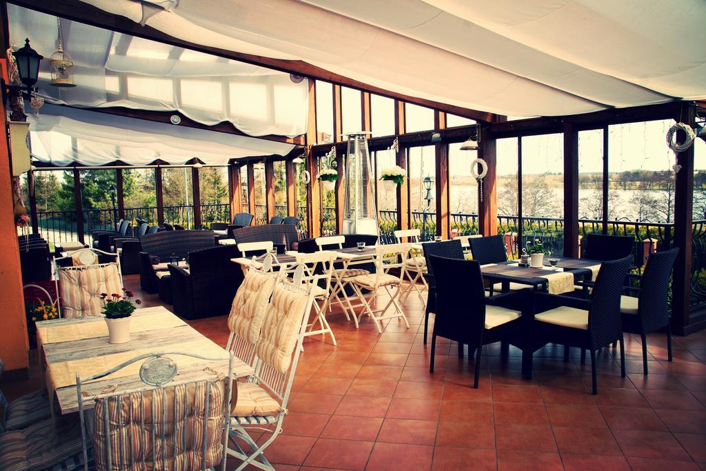 Hotel Mazurski Dworek Mikołajki Kültér fotó