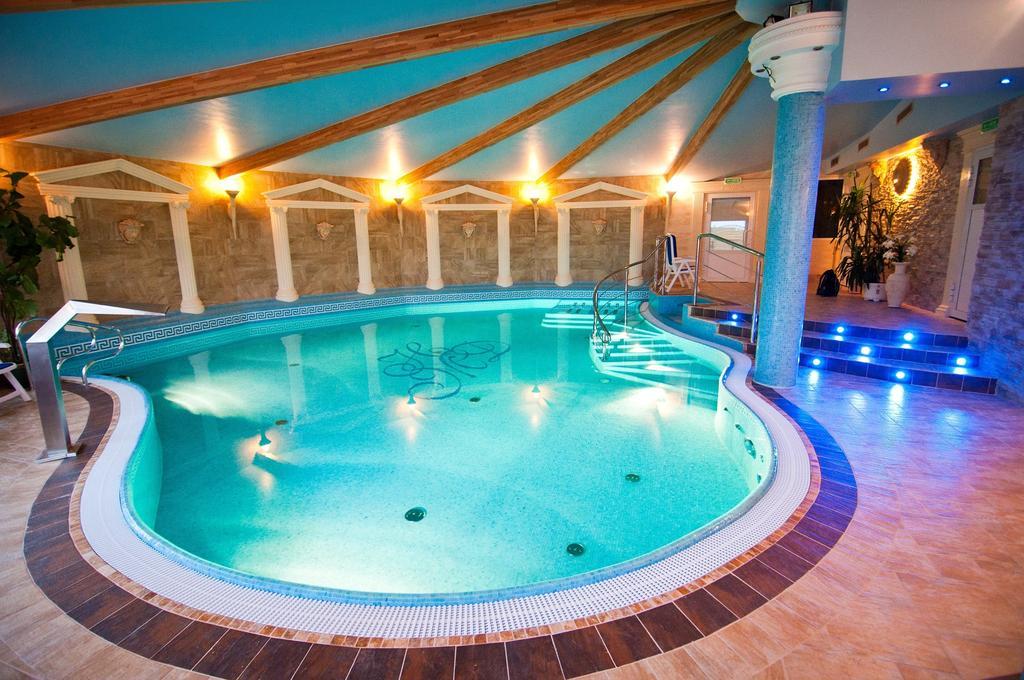 Hotel Mazurski Dworek Mikołajki Kültér fotó