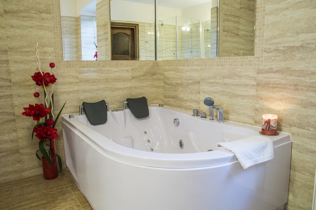 Hotel Mazurski Dworek Mikołajki Szoba fotó
