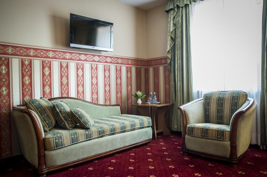 Hotel Mazurski Dworek Mikołajki Szoba fotó
