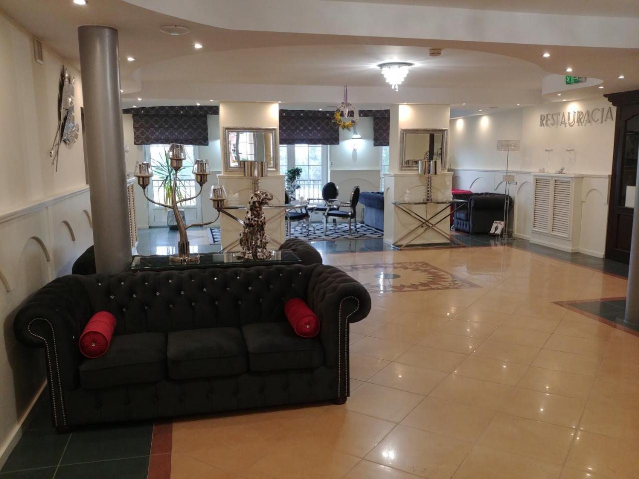 Hotel Mazurski Dworek Mikołajki Kültér fotó